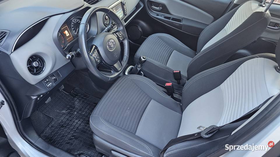 Toyota Yaris III 10 72 2018r Klima Kamera z