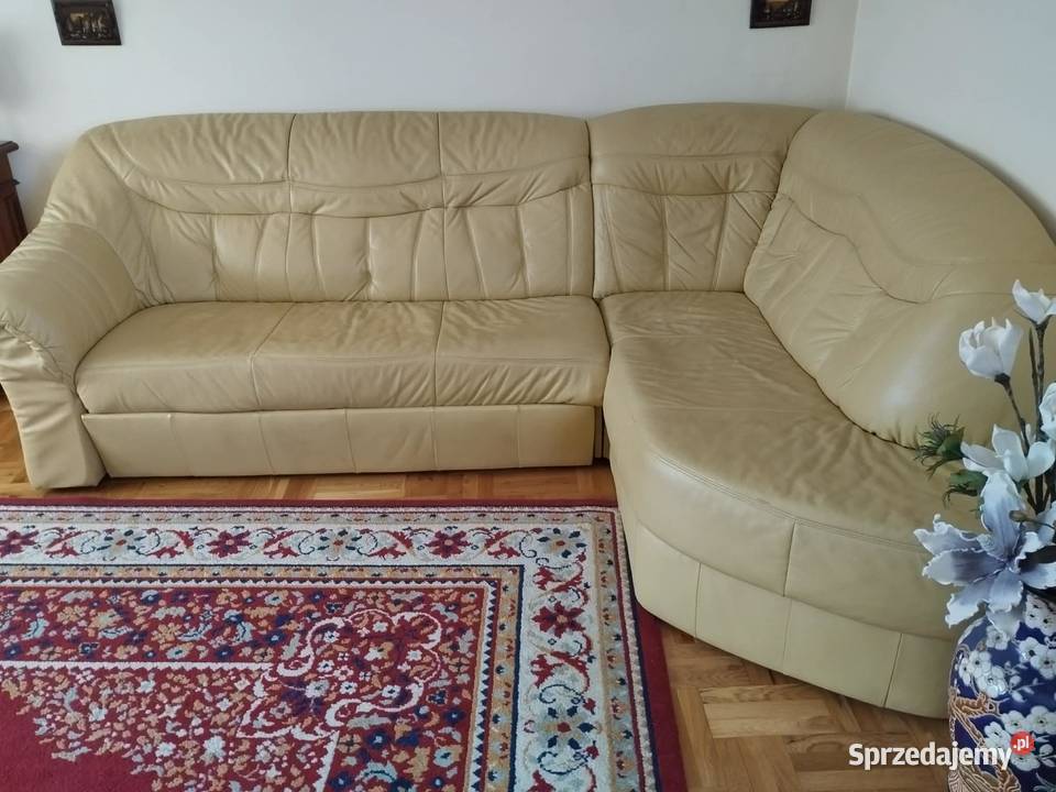 narożnik skórzany z funkcją spania i pojemnikiem