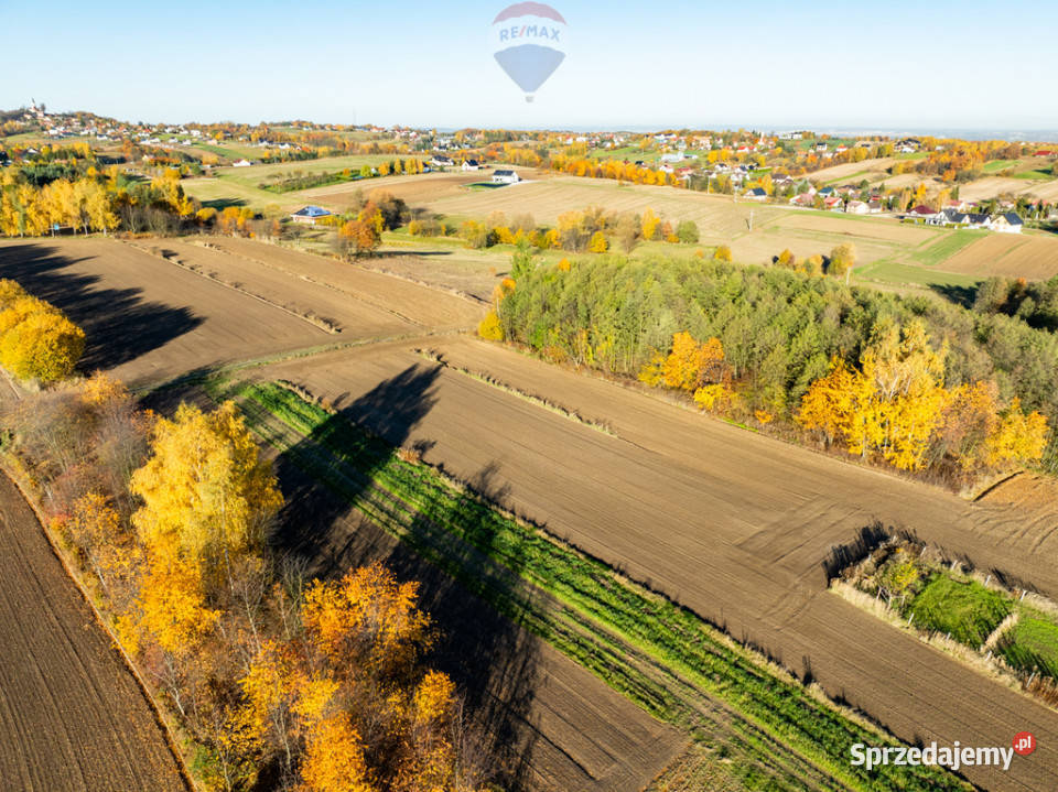 Budowlana działka w Trąbkach Biskupice 26m Trąbki