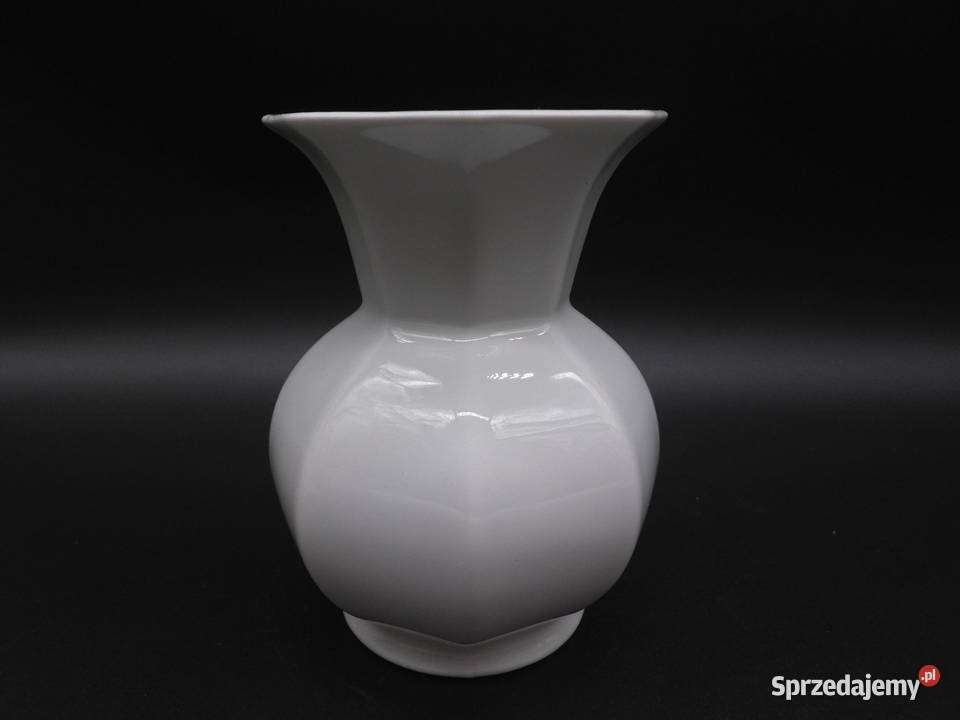 Wazon z Białej Porcelany Styl Barokowy Raszków