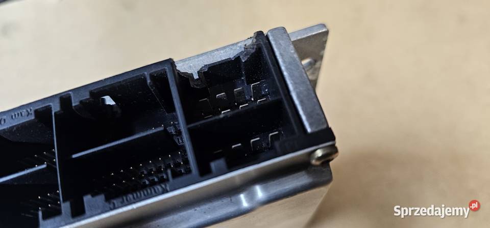 Sterownik silnika mercedes w202 18 0275453632 osobowe