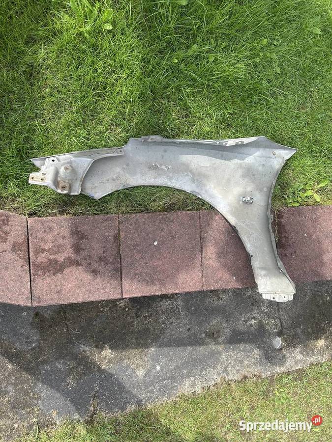 Toyota Celica błotnik przód lewy Koronowo