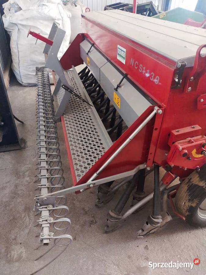 Siewnik zbożowy Kongskilde nieuszkodzony Łuków