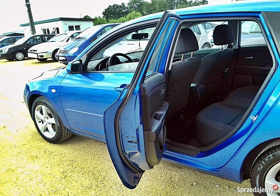 Na sprzedaż Mazda 3 niebieski dolnośląskie Strzegom