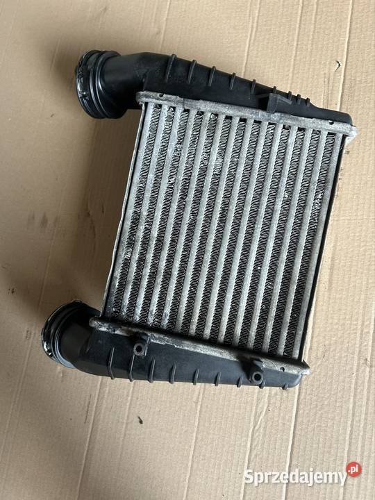 Intercooler Passat b5 fl 19tdi 130 3B0145805D Bydgoszcz sprzedam