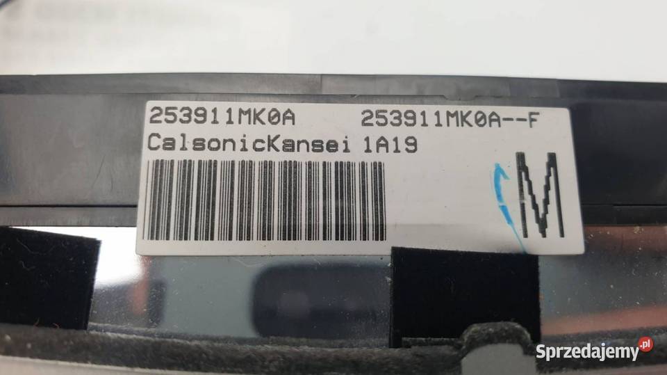 PANEL RADIA INFINITI M30D S 253911MK0A sprzedam