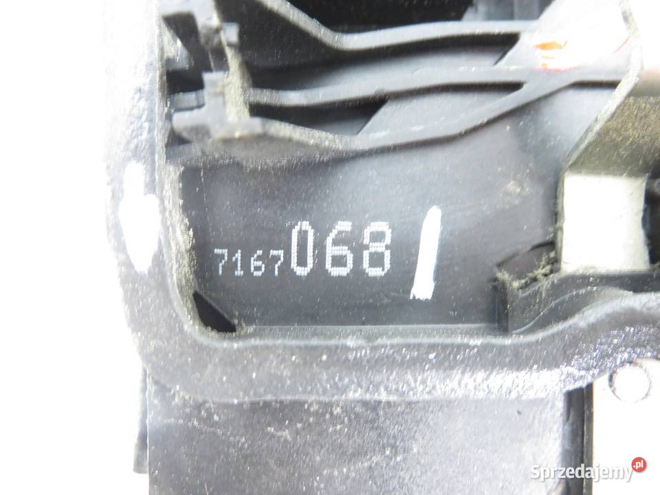 ZAMEK PRAWY PRZEDNI BMW 1 E87 7167068 osobowe małopolskie