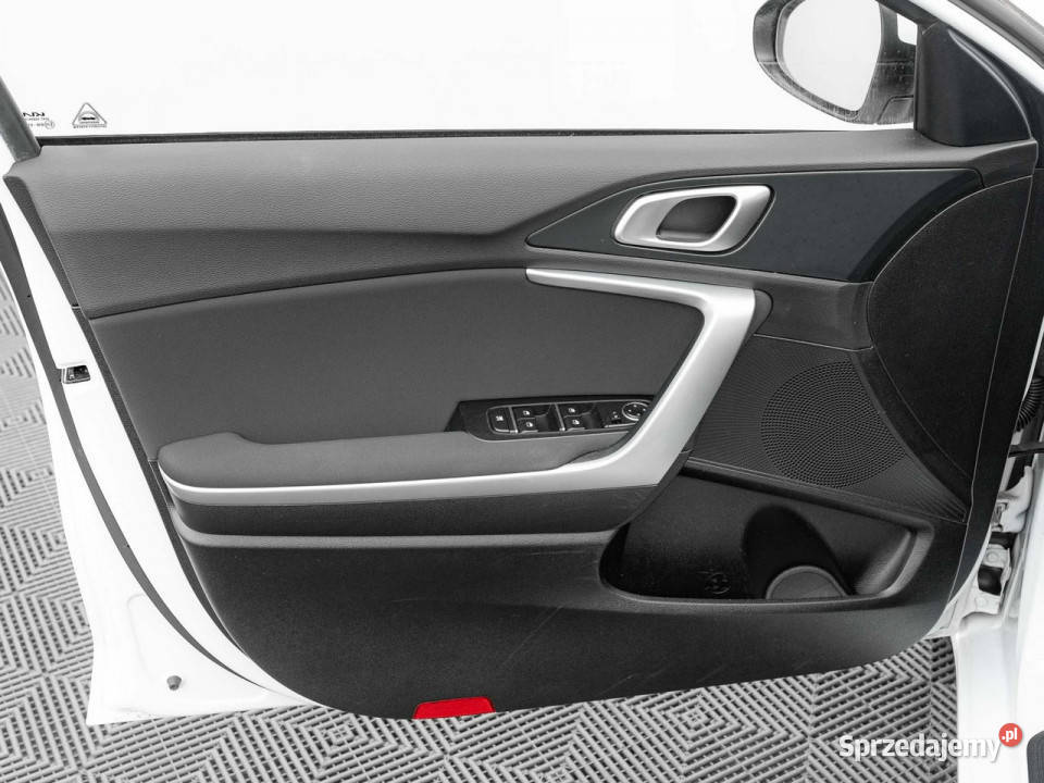 Kia Ceed CT627AA10 TGDI S Czcof Bluetooth światła LED Pępowo
