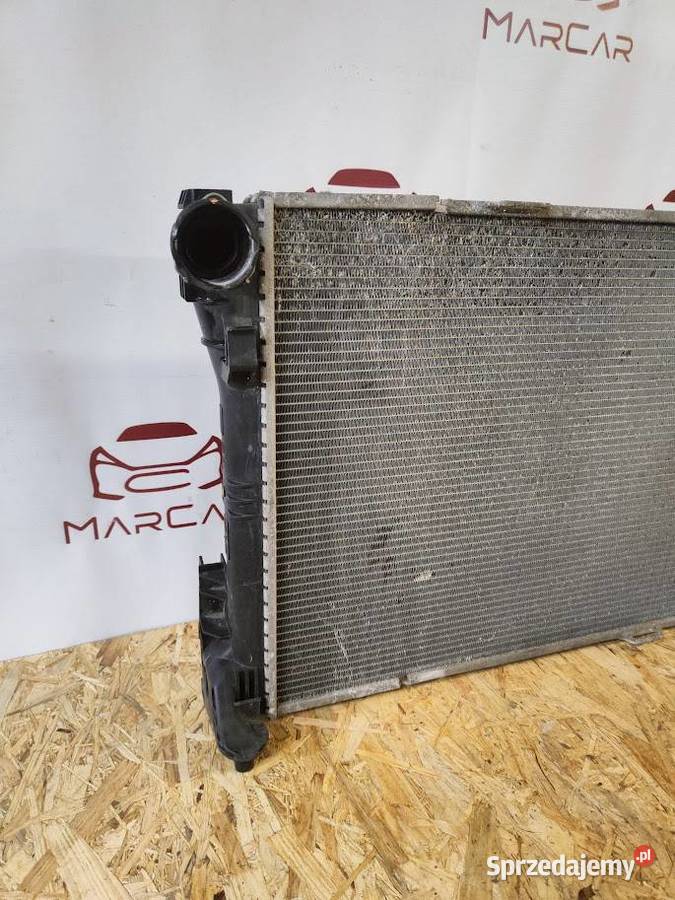 Chłodnica Wody Mercedes EKlasa W212 A2045003703