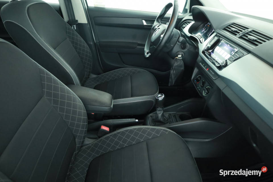 Skoda Fabia 10 TSI Kombi Piaseczno
