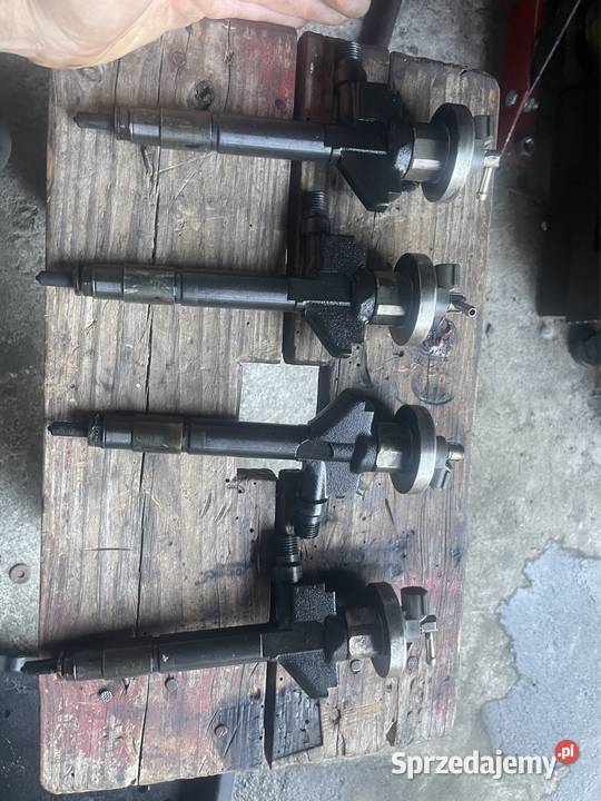 Wtryski wtrysk RF5c Grzegorzowice sprzedam