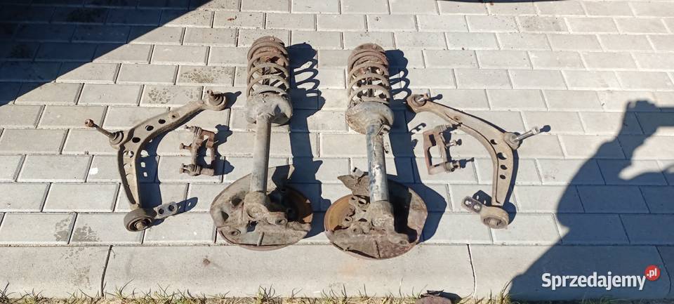 Kompletne zawieszenie przód BMW E30 zwrotnice Piasek sprzedam