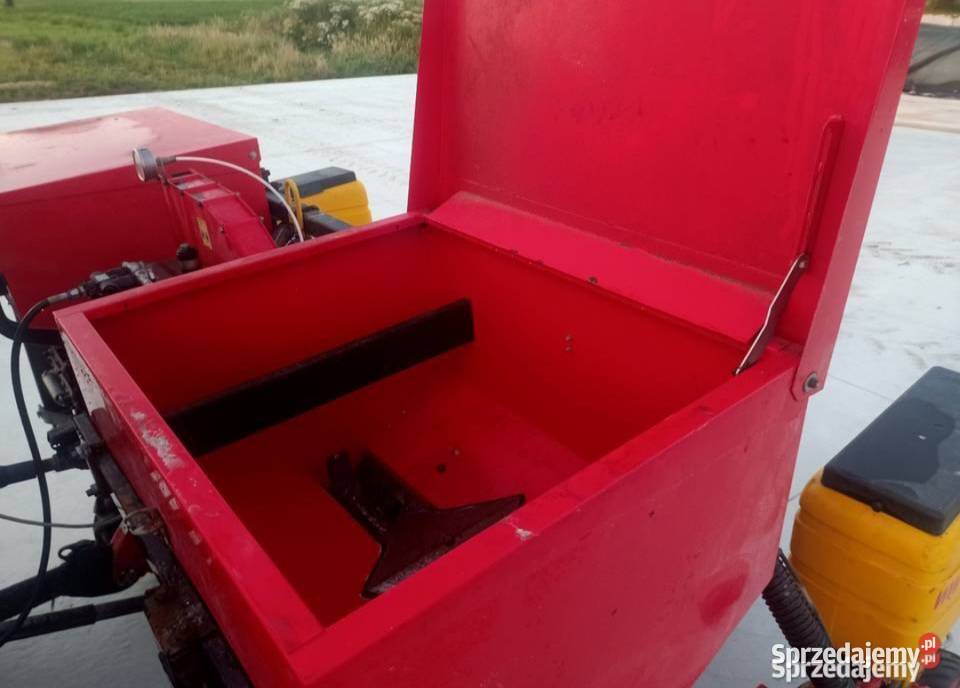 Siewnik do kukurydzy