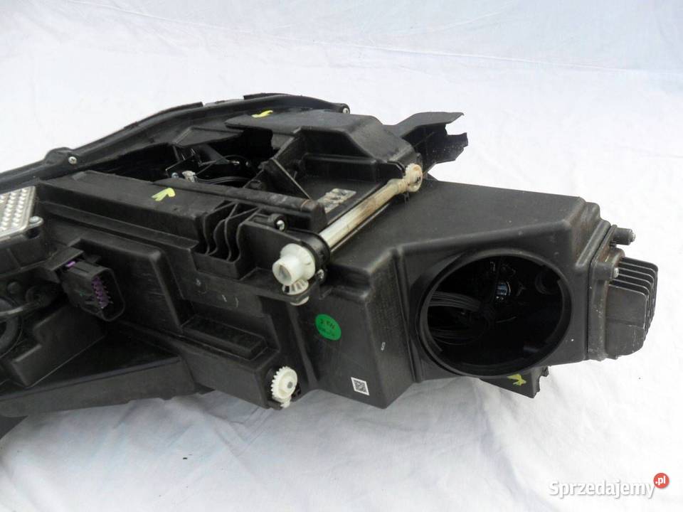 Reflektor Przód strona lewa MG HS EB25 Nowy Tomyśl