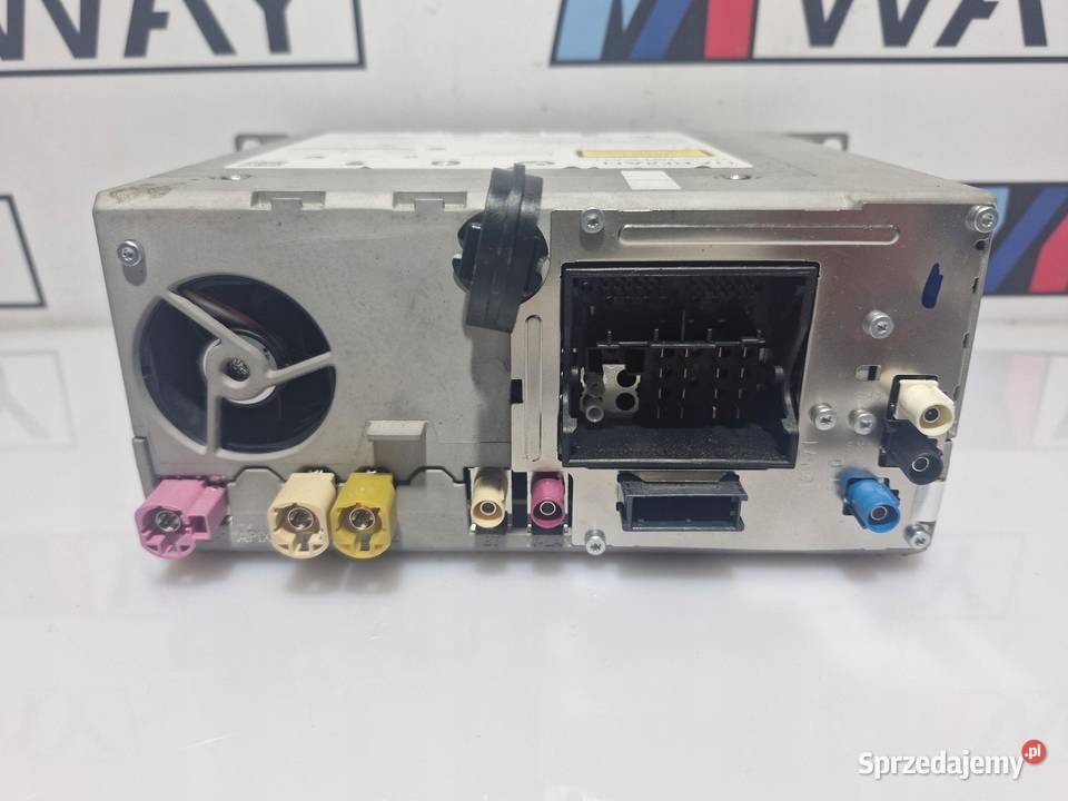 BMW F30 F31 EVO NAWIGACJA CZYTNIK MONITOR IDRIVE osobowe