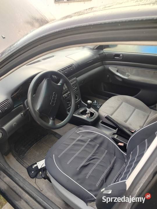 Audi a4b5 16 benzyna części łódzkie Sekursko sprzedam