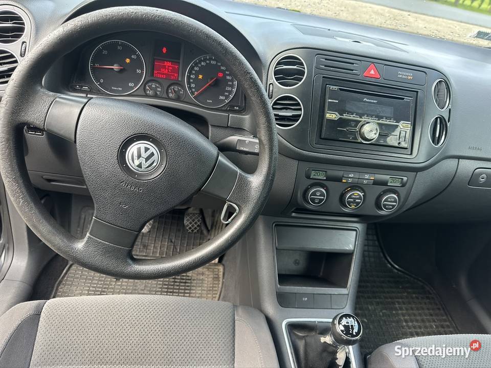 Volkswagen Golf V Plus 19 TDI 2005r