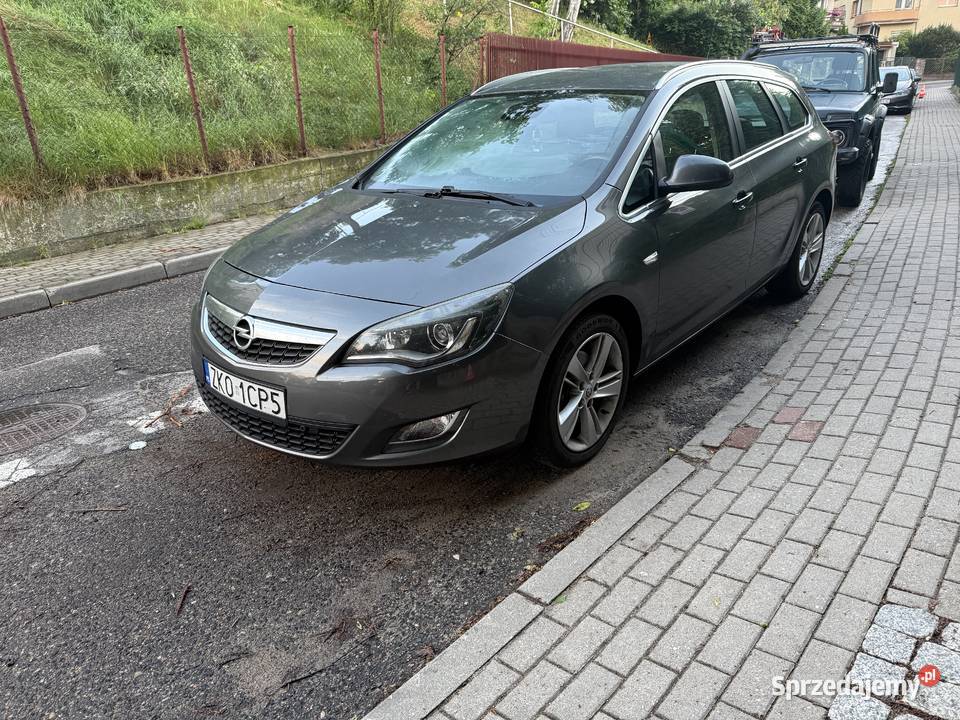 Opel astra j Cosmo Sport Tourer 17 cdti Gdynia