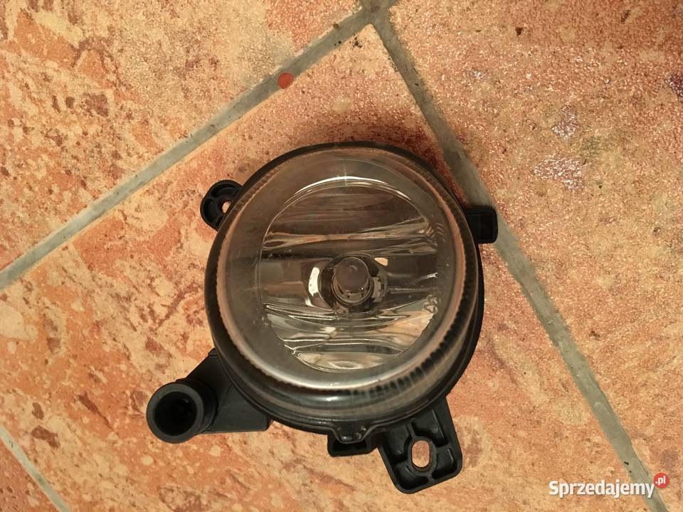 Audi A5 A4 Q5 Halogen Prawy 8T0941700 Pozostałe Szczecin sprzedam