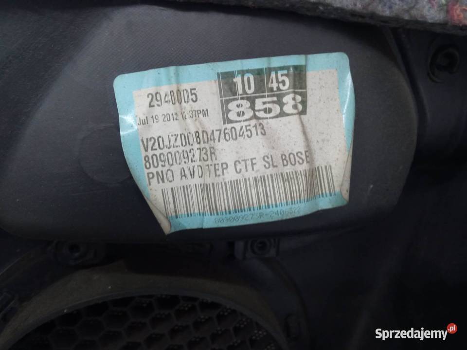 TAPICERKA BOCZEK LEWY PRAWY PRZÓD KPL BOSE osobowe