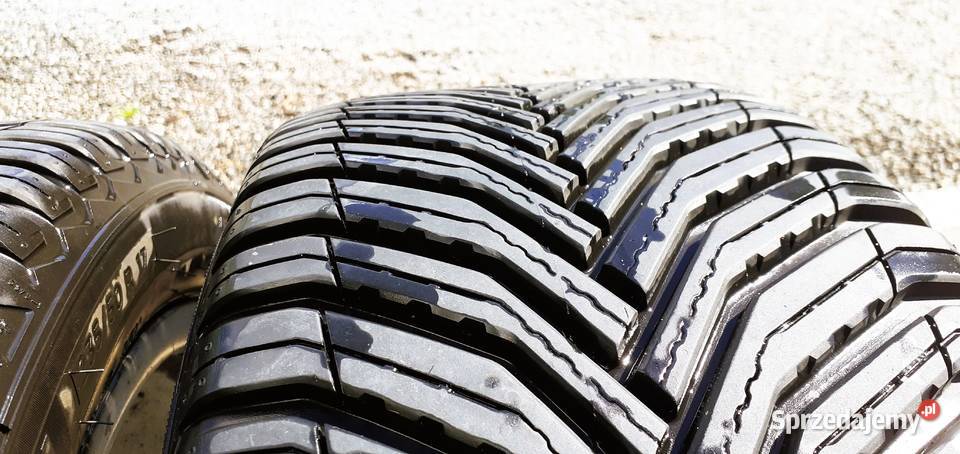 Koła FORD 5x108 2355017 MICHELIN Cross Climate 2 Biała