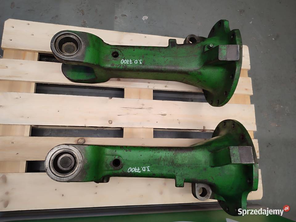 Pochwa mostu R114112 John Deere 7700 Wilkowo sprzedam