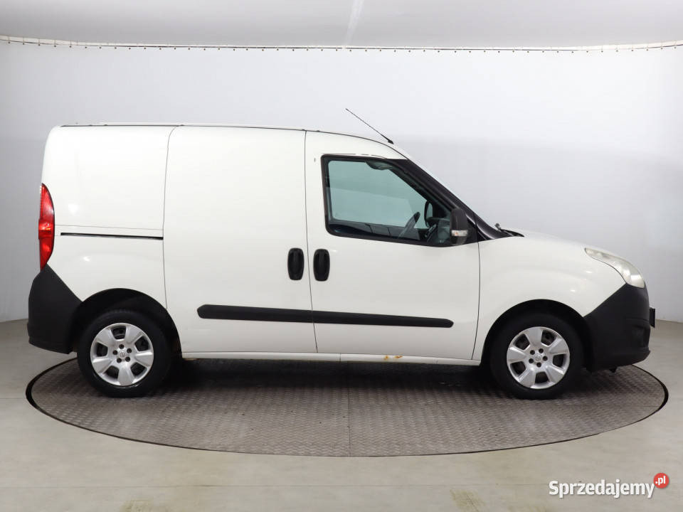 Opel Combo 16 CDTI Bielany Wrocławskie