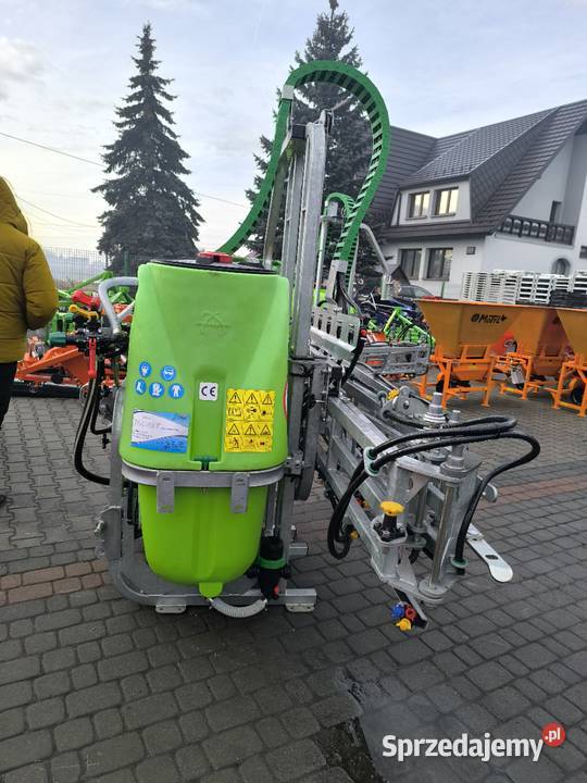 Opryskiwacz zawieszany marki TOLMET KLARA 615 Zofipole