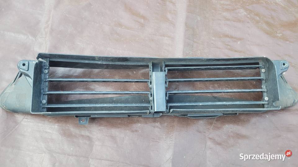 VOLVO V40 V40CC KIEROWNICA POWIETRZA ŻALUZJA Ruda Śląska sprzedam