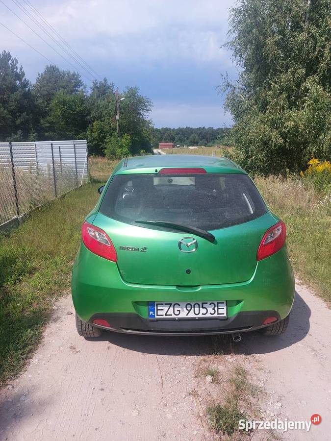 Mazda 2 14 benzyna 2009 r łódzkie Bełdów