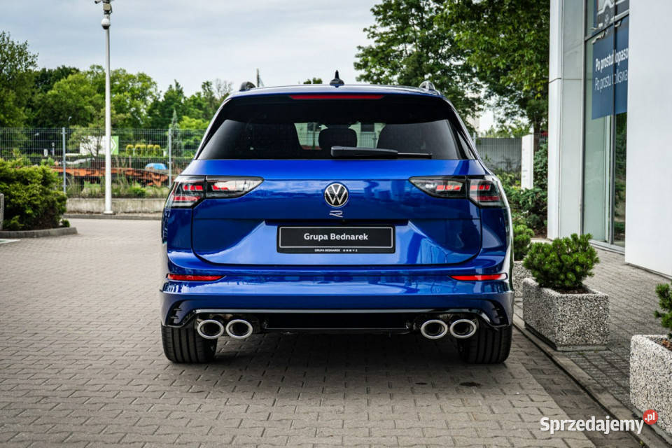 Volkswagen Golf Variant R 20 TSI 4Motion 333 DSG komputer pokładowy