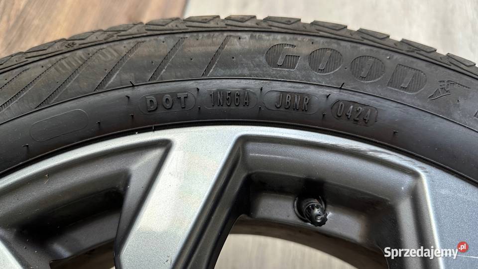 1 GOODYEAR Vector 4Seasons gen2 2155017 95V Gorzów Wielkopolski