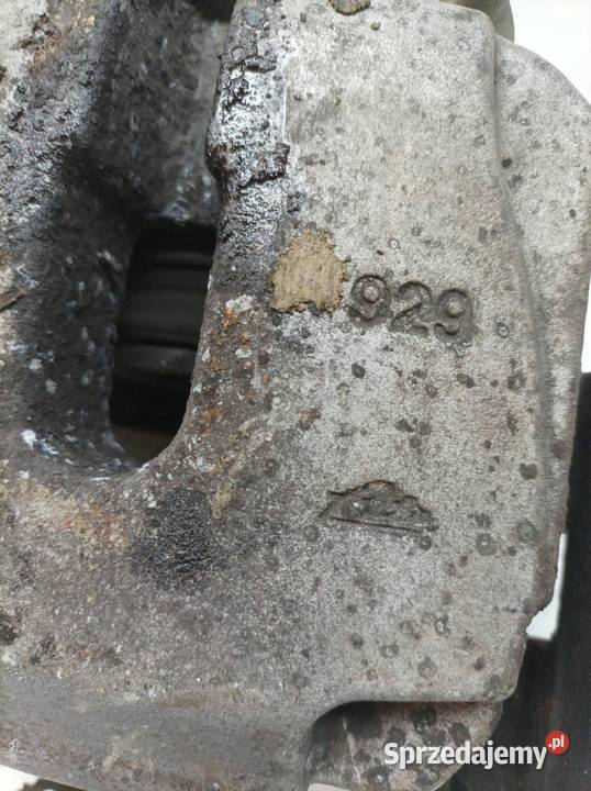 ZACISK HAMULCOWY PRAWY PRZÓD 20 D Bmw Seria 5 VI