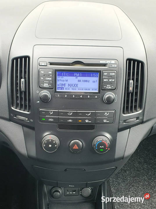 Hyundai i30 Niski przebieg 76 Bezwypadkowy gniazdo AUX śląskie