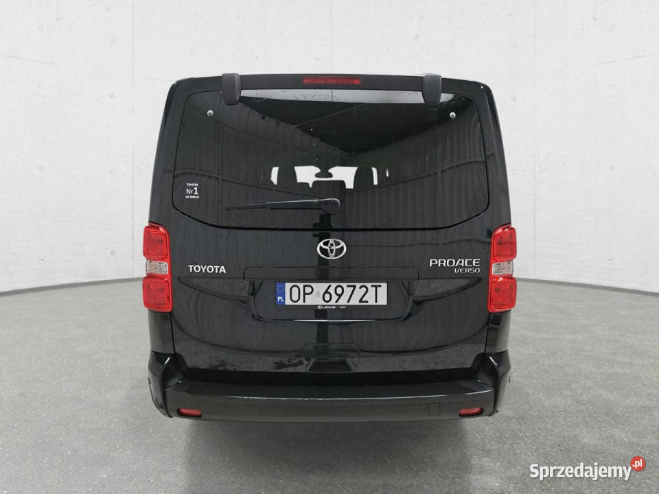 Toyota Proace Verso Komorniki