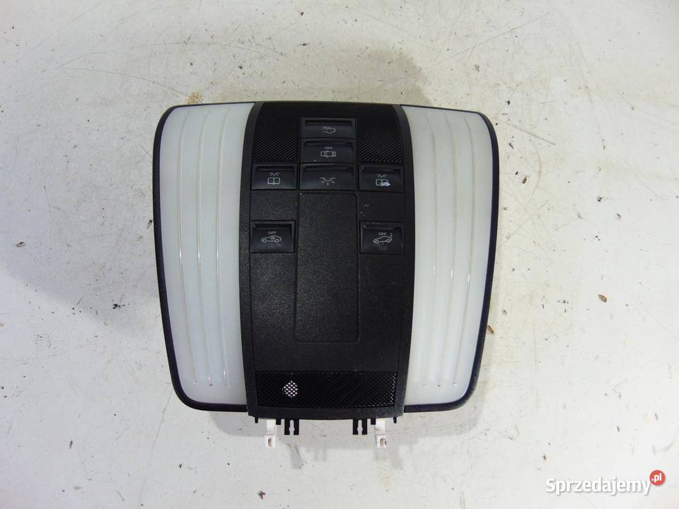 LAMPKA OŚWIETLENIE KABINY W212 LIFT A2129067902 osobowe sprzedam