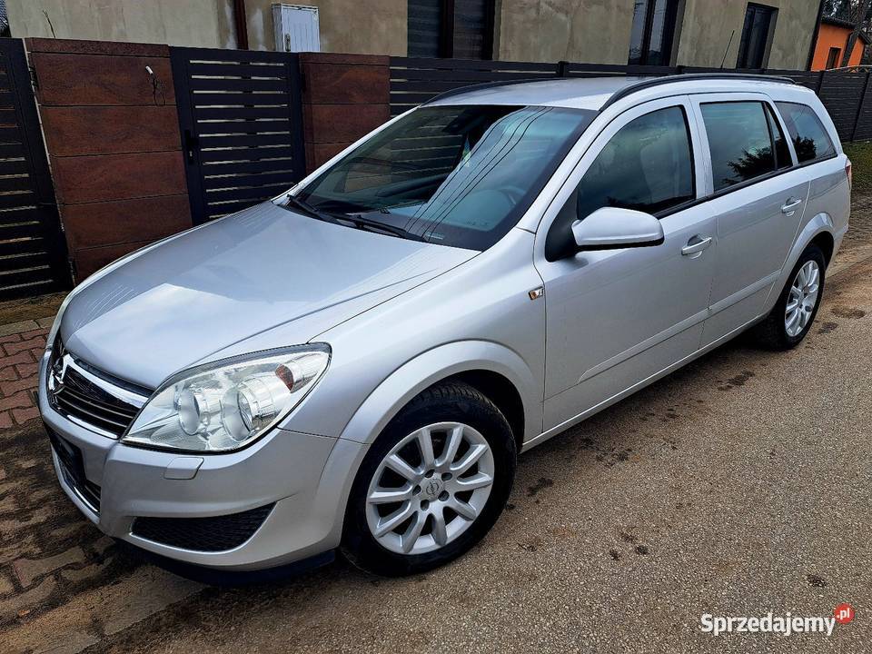 Opel astra H 09r wzorowa bezwypadkowa welurowa tapicerka