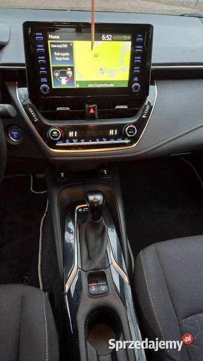 Toyota Corolla 18 HSD FVat 23 Ast Parkowani czujnik zmierzchu Samochody osobowe Otwock Mały