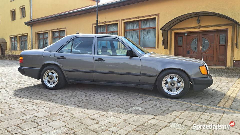 1986 Mercedes W124 sedan 30 benzyna Namysłów sprzedam
