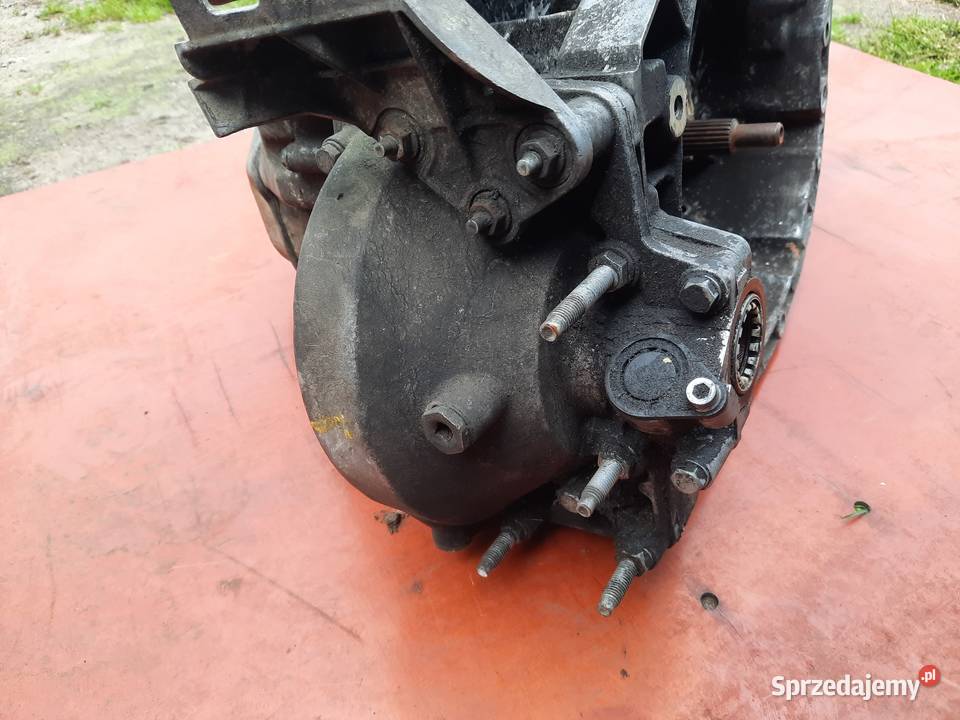 Skrzynia biegów Citroen C5 I 20 HDI RHZ 20LE94 Rok produkcji 2001 Przyborów