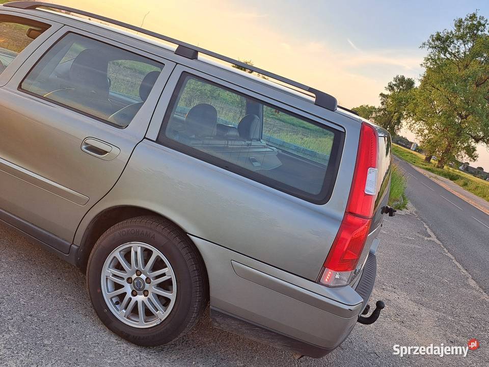 Volvo v70 1 właściciel 24 Benzyna 170 Manual Oleśnica sprzedam