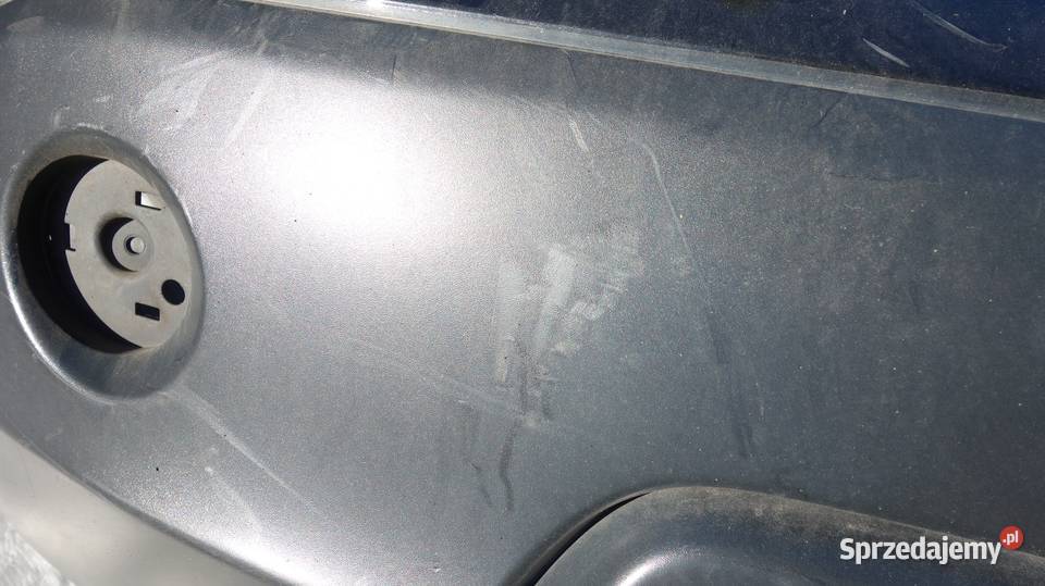 ZDERZAK TYLNY TYŁ NISSAN QASHQAI I 0710