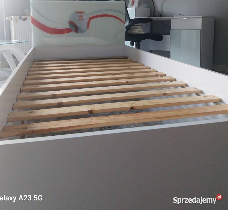 Piękne łóżko młodzoeżowe fana piłki nożnej 90cm Łóżka Kańczuga