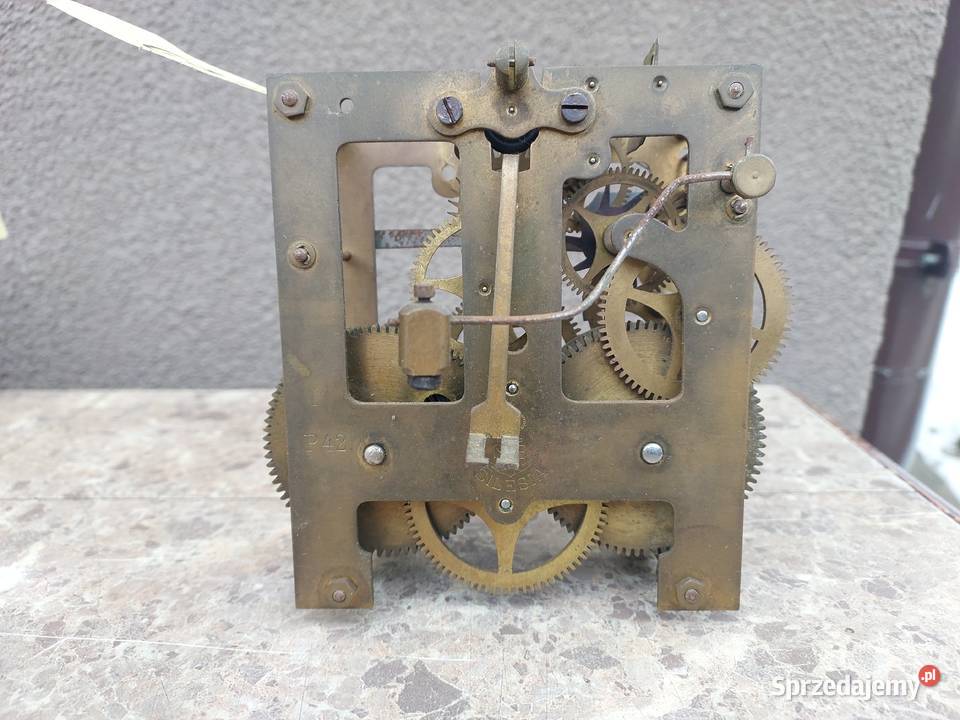 689 Mechanizm starego zegara ściennego Gustav pomorskie