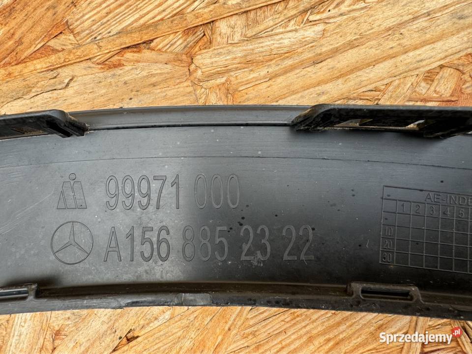 Listwa błotnika przód lewa LH MercedesBenz Gla Rok produkcji 2020 Sieraków sprzedam