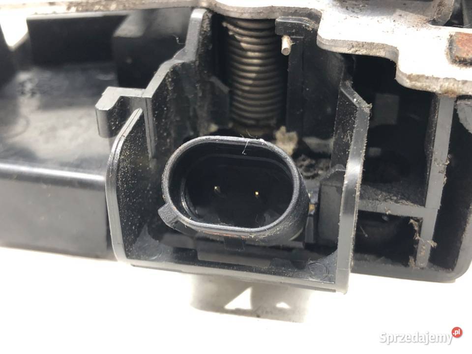 ZAMEK DRZWI PRAWY PRZÓD VW CADDY III Hatchback