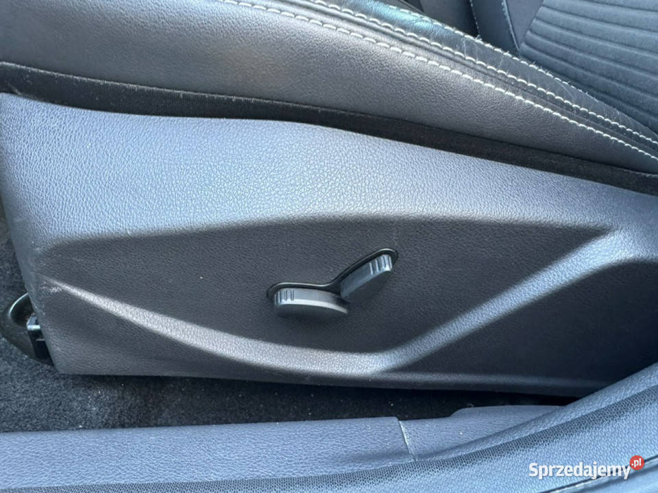 Ford Focus Pisemna Gwarancja 12 miesięcy Mk3 światła do jazdy dziennej