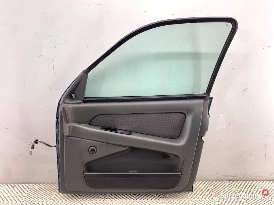 DRZWI PRAWY PRZÓD LIGIER XTOO Hatchback 0512