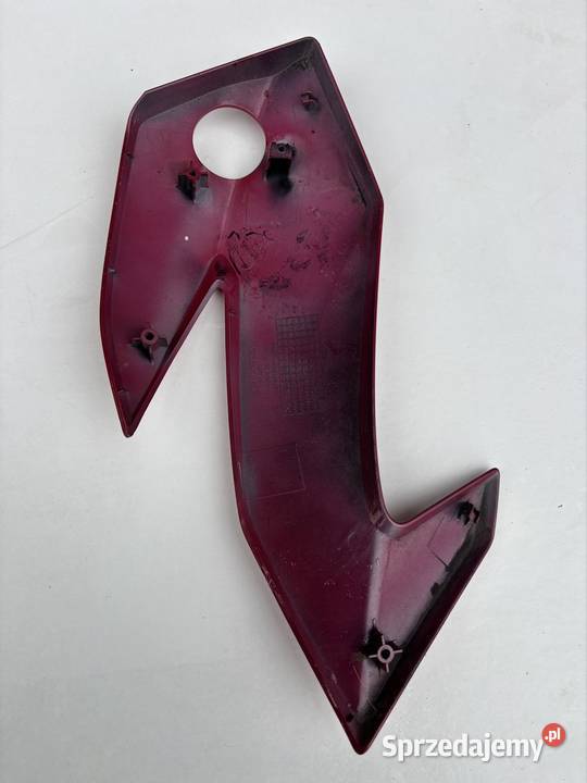 OWIEWKA PRAWA WYPEŁNIENIE CZASZA HONDA CB 125 Części i akcesoria motocyklowe Radom