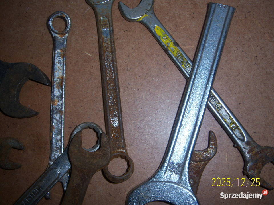 Klucze PRL Wietnam Korea Niemcy stare płaskie Kielce